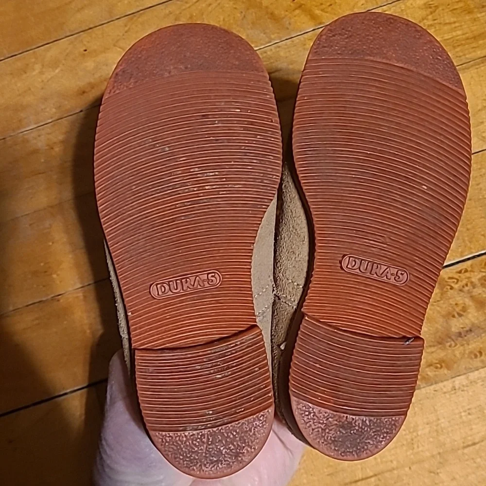 Stride Rite Size 5 Oxford Loafer.